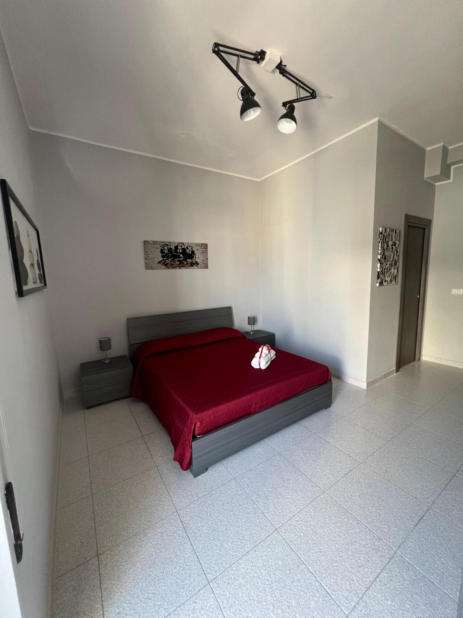 Settetrequattro Rooms Сиракузы Экстерьер фото